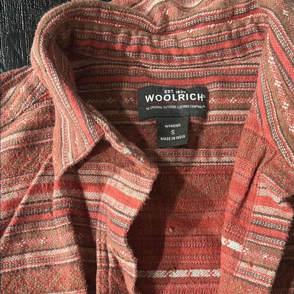 Woolrich button up - Picture 2 of 3